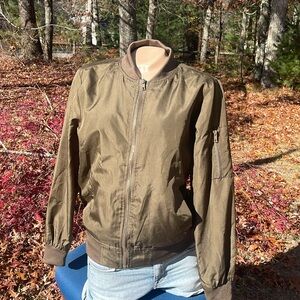 INSO Collection Size Med Zip Jacket - Olive Color